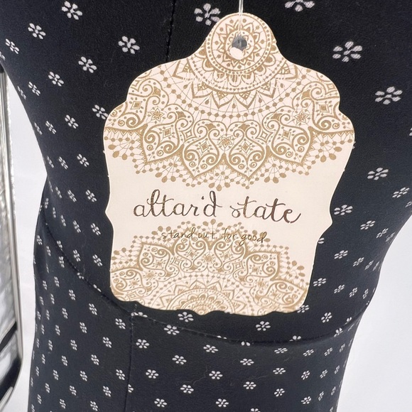 NWT Altar’d State Ditsy Floral Mini Dress - Picture 9 of 10